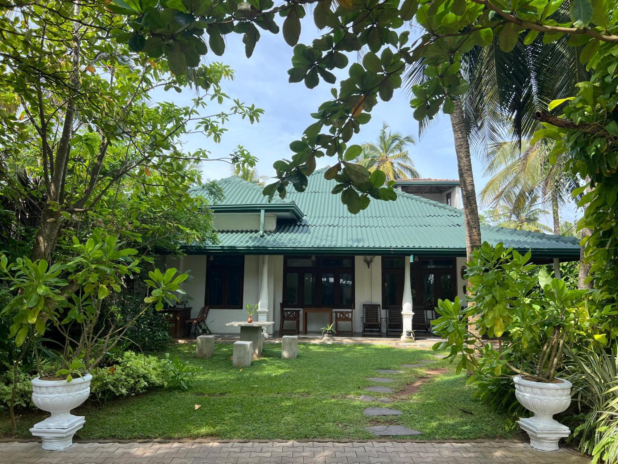 Lohas Beach Resort Villa Kalutara Exterior foto